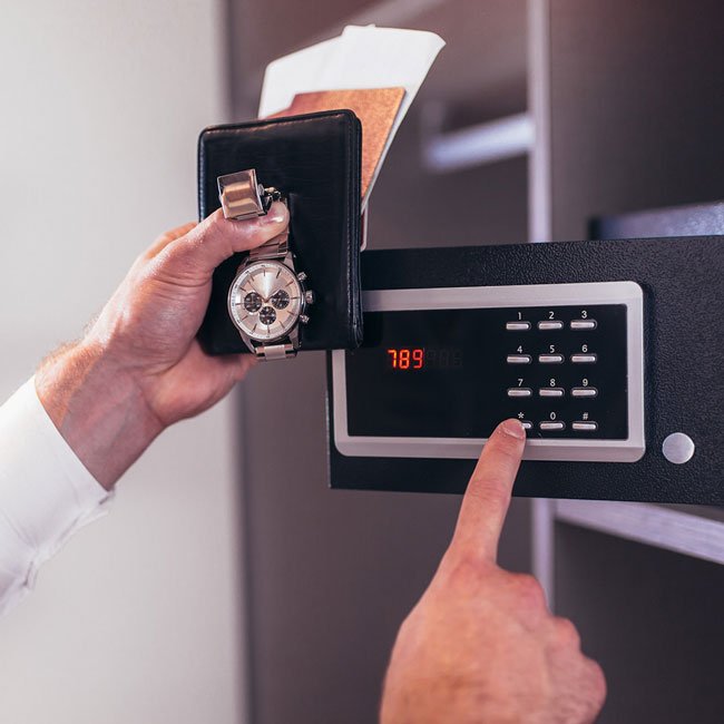 ویژگی‌ها و مزایای گاو صندوق دیجیتالی