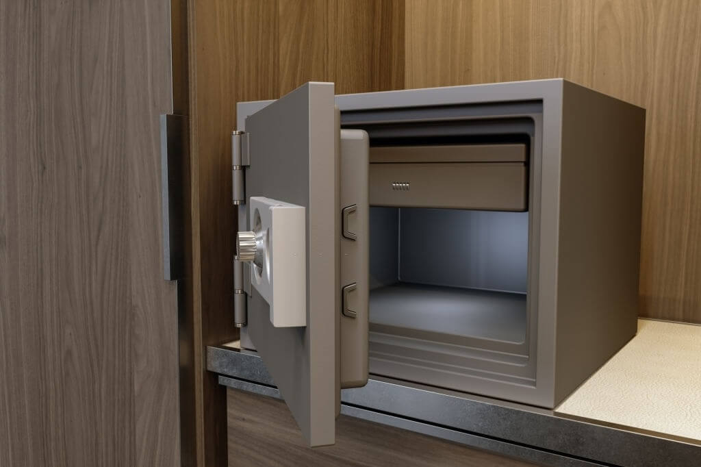 گاوصندوق هتلی