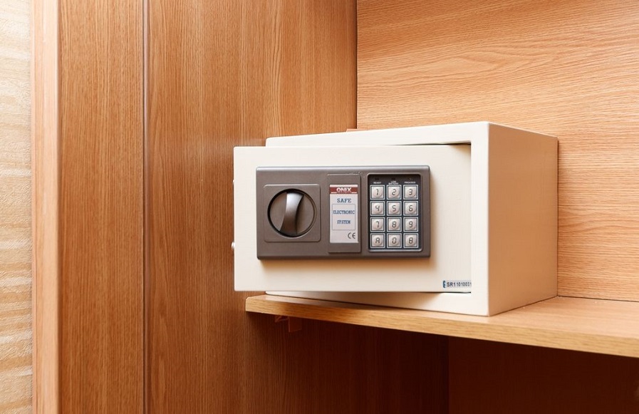 گاوصندوق هتلی | بهترین انتخاب برای حفظ امنیت مدارک و اموال شما!